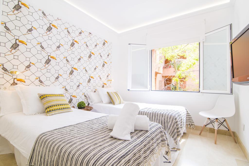 Vacation L Golden Mile Oasis L Family Friendly L Next To The And Puente L 24-7 Security Apartamento